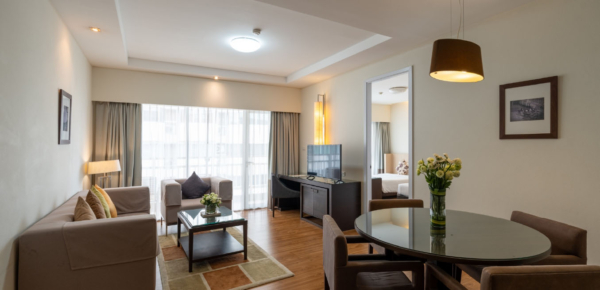 One Bedroom Suite - Image 6